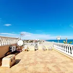 Beachfront La Mata 度假居 托雷维耶哈