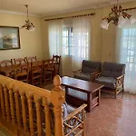 Beachfront La Mata 度假居 托雷维耶哈