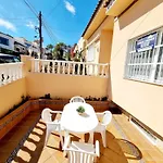 Beachfront La Mata * 托雷维耶哈