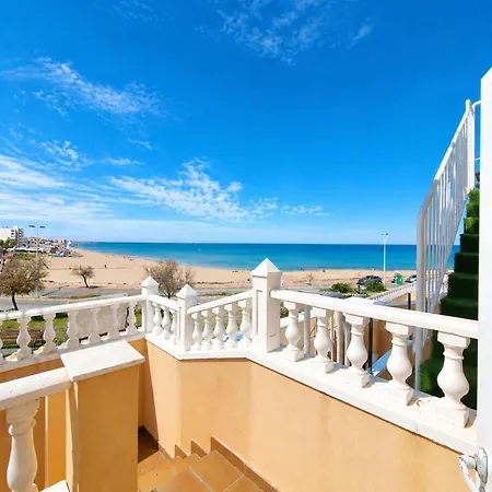 Beachfront La Mata Ferienhaus